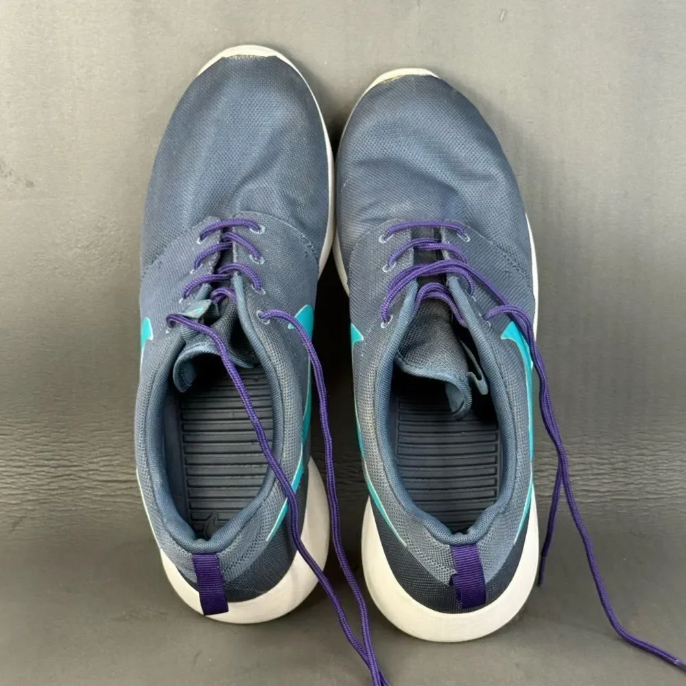 Nike Roshe one athletic sneaker shoes men’s size 12